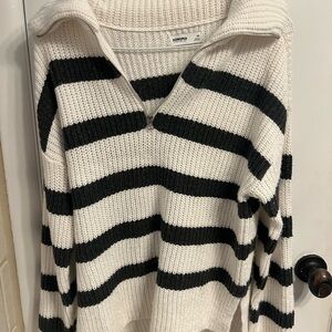 Sonoma Women's Cowl Neck Sweater - Cream and Black Stripes